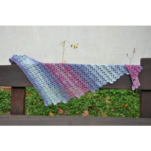 Aszimmetrikus horgolt kendő – rendelésre