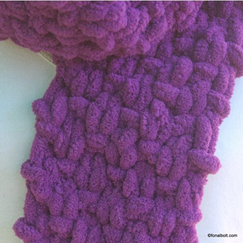 Sál, puha, különleges fonalból - rendelésre