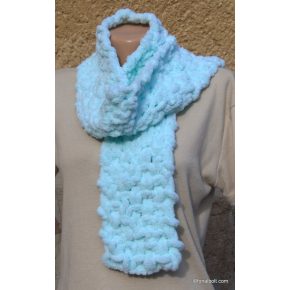 Sál készítése Puffy fonalból - fonallal