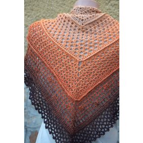   Borostyán – Egyedi horgolt vállkendő meleg árnyalatokban